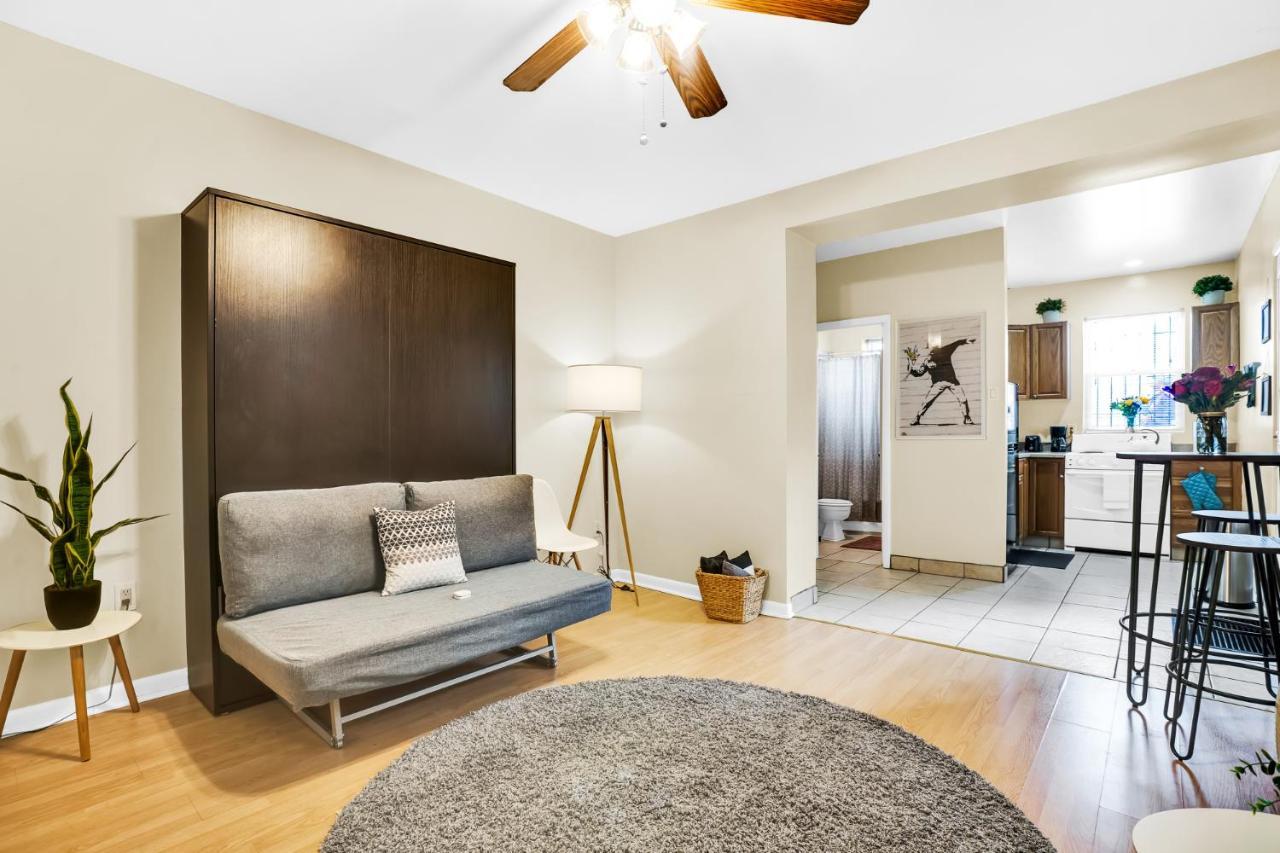 Rittenhouse Studio Apartment With Patio By Act Philadelphia Buitenkant foto