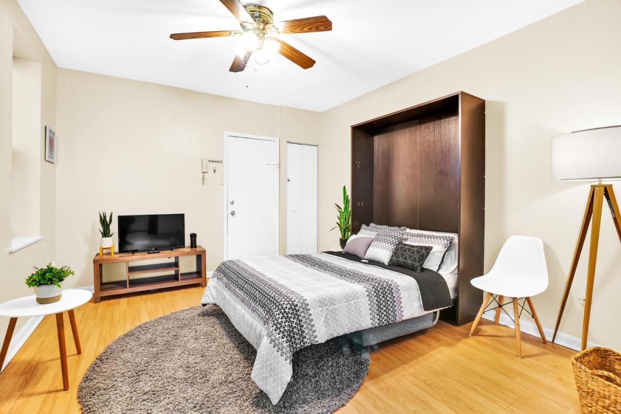 Rittenhouse Studio Apartment With Patio By Act Philadelphia Buitenkant foto